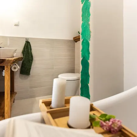 Yukka Comfor Center Hvar With Parking Apartmán